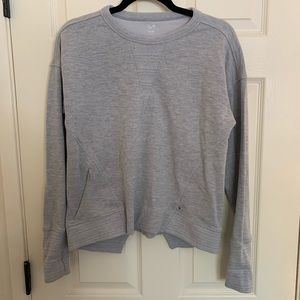 Mountain Hardwear sweater! size medium!